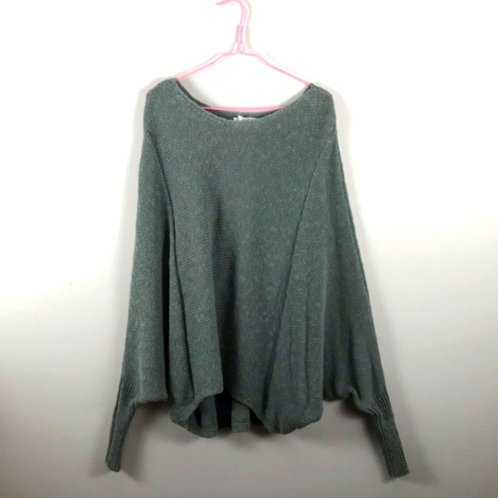Shrinking Violet | slouchy dolman sweater